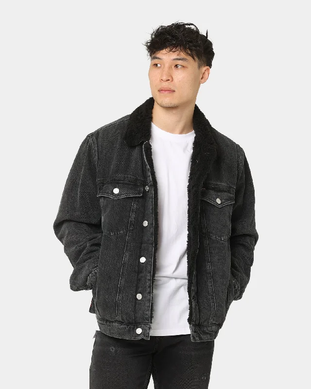 Tommy Jeans Oversized SherpaJacket Denim Black V-Neck Jacket Boat Neck Jacket Square Neck Jacket Tommy Jeans Oversized SherpaJacket Denim Black V-Neck Jacket Boat Neck Jacket Square Neck Jacket