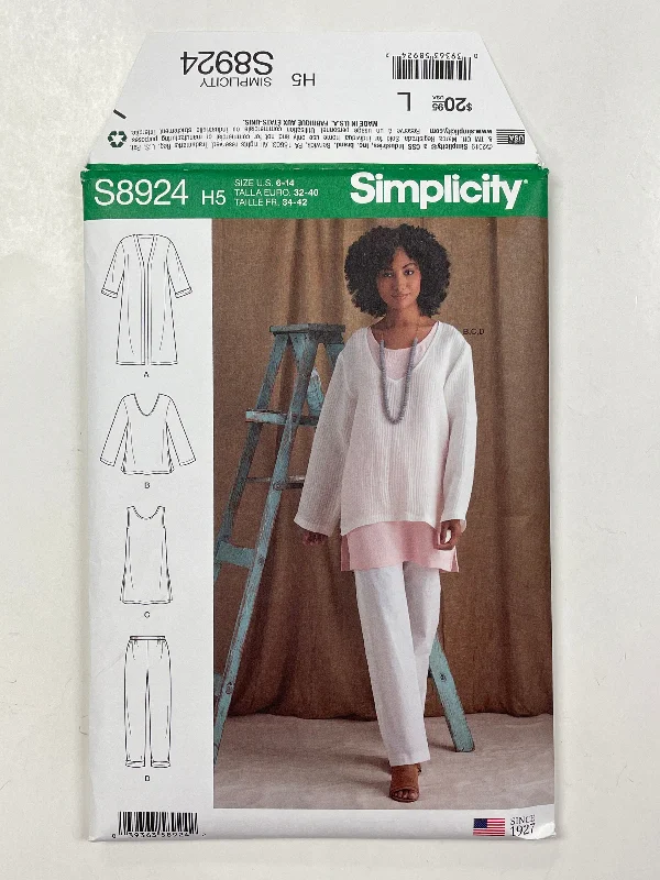 SALE 2019 Simplicity 8924 Sewing Pattern - Jacket, Top, Tunic and Pants FACTORY FOLDED Knit Fabric Woven Fabric Fleece Fabric SALE 2019 Simplicity 8924 Sewing Pattern - Jacket, Top, Tunic and Pants FACTORY FOLDED Knit Fabric Woven Fabric Fleece Fabric