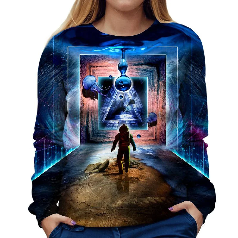 Astronaut Portal To The Beyond Womens Sweatshirt Hoodie with Hem Ribbing Snug Secure Astronaut Portal To The Beyond Womens Sweatshirt Hoodie with Hem Ribbing Snug Secure