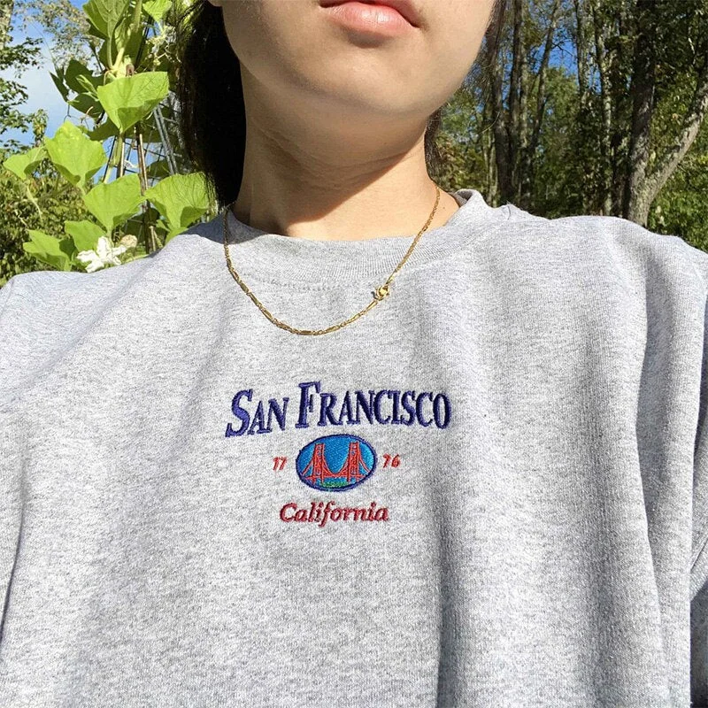 Pullover Casual autunnale in cotone girocollo Vintage allentato con Long Bell Sleeve Pullover Casual autunnale in cotone girocollo Vintage allentato con Long Bell Sleeve