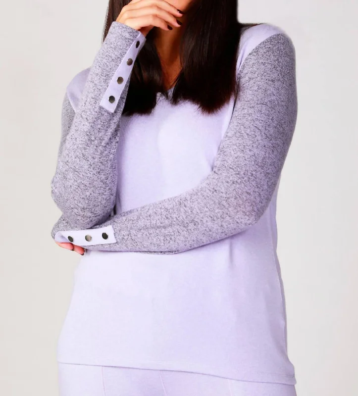 Snap Sleeve V-Neck Pullover In Black/lilac Port Neck Pullover