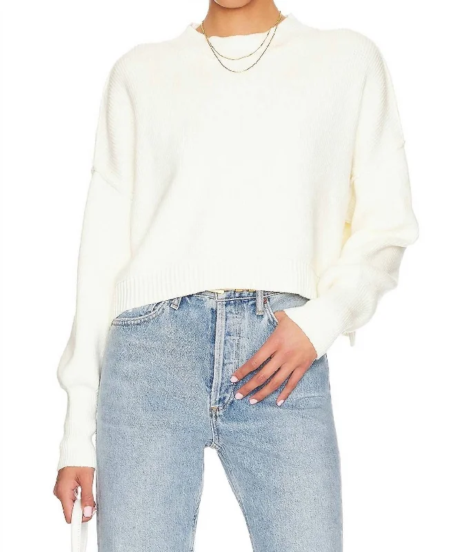 Easy Street Crop Pullover In Moonglow Deep Neck Pullover
