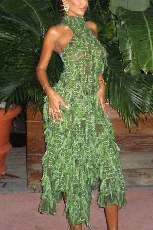 GREEN