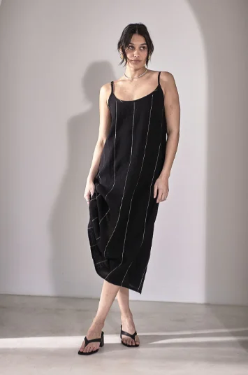 BLACK WHITE STRIPE