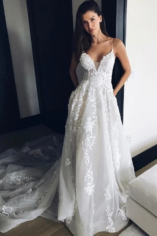Charming Spaghetti Straps Long Ivroy Lace Wedding Dresses Wedding Gowns Tunics Bestseller popular Charming Spaghetti Straps Long Ivroy Lace Wedding Dresses Wedding Gowns Tunics Bestseller popular