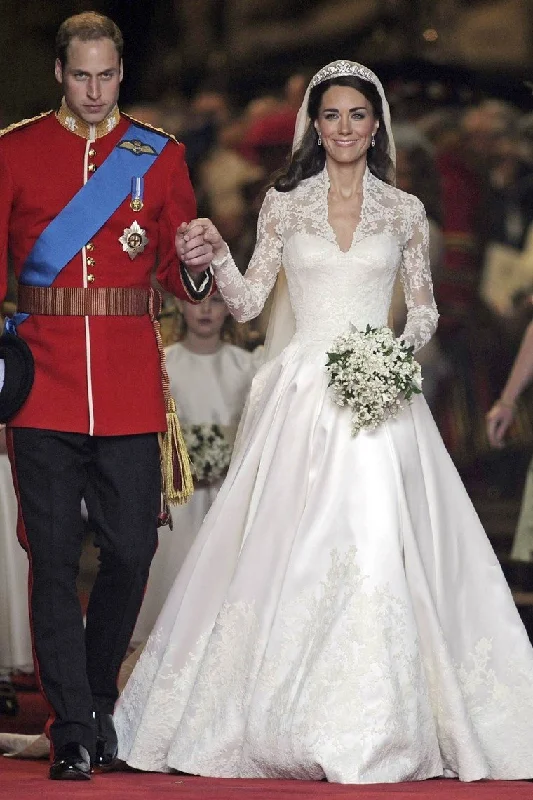 Luxury Wedding Dresses A-Line V-Neck Satin Royal Train Long Sleeves Tunics Cozy comfortable Luxury Wedding Dresses A-Line V-Neck Satin Royal Train Long Sleeves Tunics Cozy comfortable