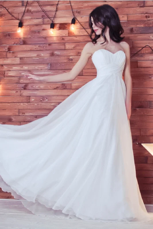Simple Sweetheart Long A-Line Ivory Flowy Chiffon Beach Wedding Dresses Shift Classic Vintage Simple Sweetheart Long A-Line Ivory Flowy Chiffon Beach Wedding Dresses Shift Classic Vintage