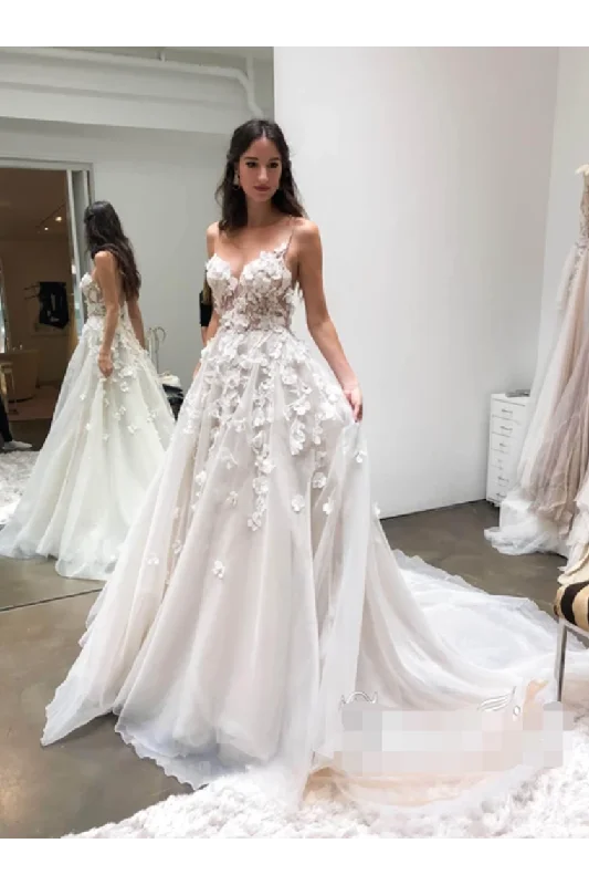 Spaghetti Strap Sweetheart Neck Beach Wedding Dresses 30D Appliqued Bridal Dresses Turtleneck Warm Winter Spaghetti Strap Sweetheart Neck Beach Wedding Dresses 30D Appliqued Bridal Dresses Turtleneck Warm Winter