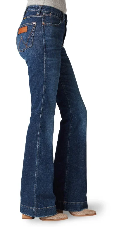 Women's Wrangler Retro Trouser Jean #112321430 Trousers Plaid Checkered