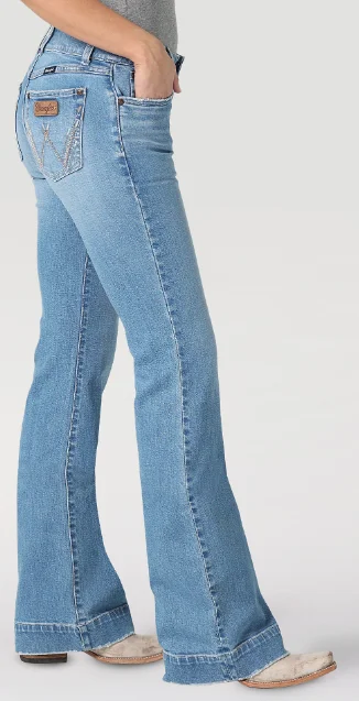Women's Wrangler Retro Mae Trouser Jean #112328358 Trousers chic elegant