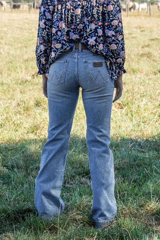 Wrangler Ladies Hallie Trouser Jean - 34" Leg - Sky - XCP2253213 Trousers Office Stylish